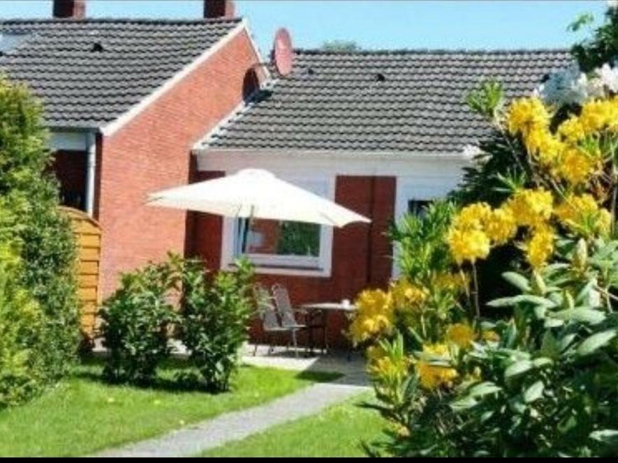 Ferienwohnung Leer Esterno foto